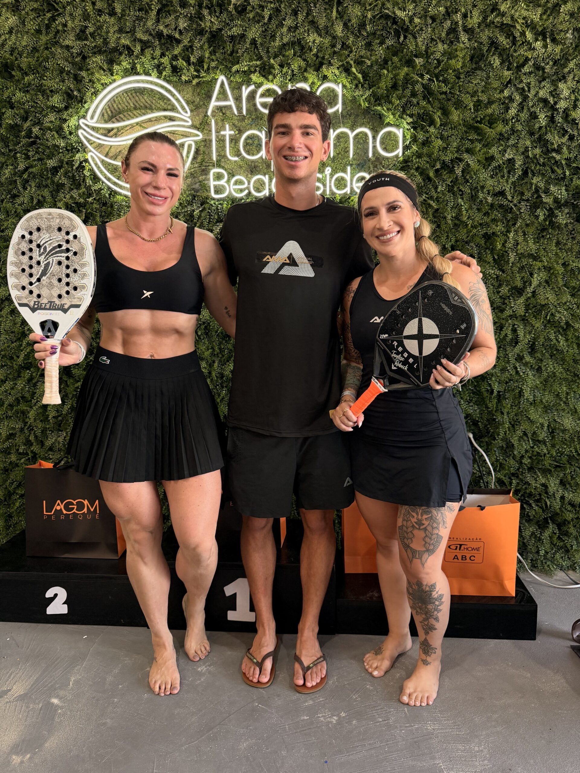 Campeoes no podio Arena Itapema